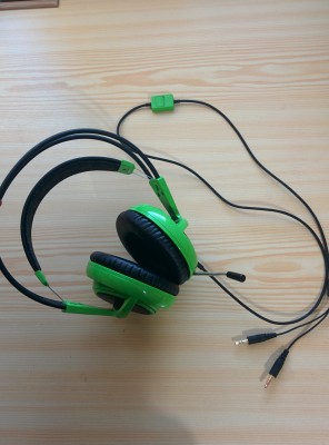 SteelSeries Siberia v2 headset
