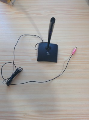 Logitech mikrofon