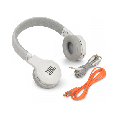 jbl-E45BT-white-4.png